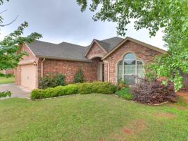 featured image of 4909 Kelly Lakes Dr