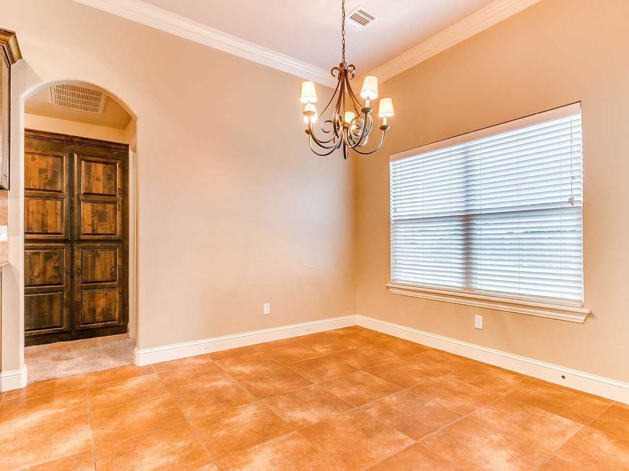4909 Kelly Lakes Dr - Photo 7 of 50