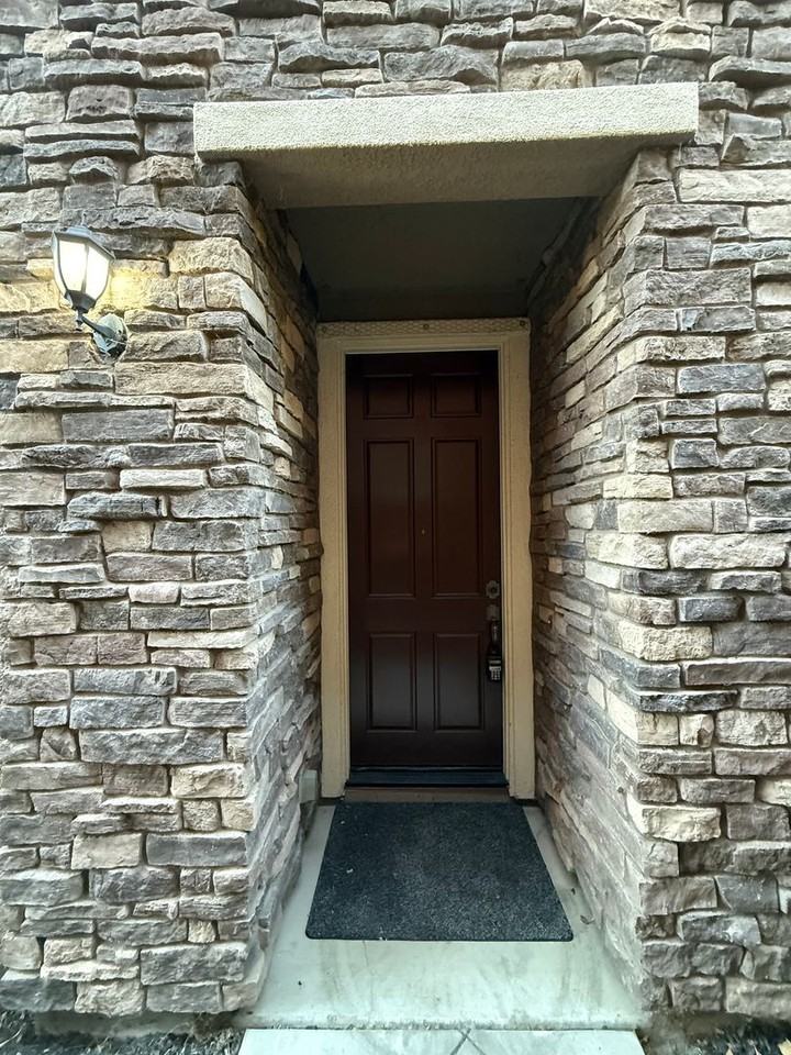 133 Summertime Ln - Photo 2 of 23