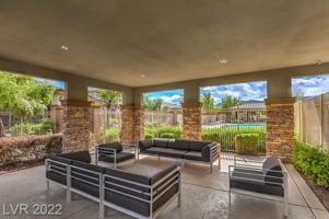featured image of 7725 Donner Peak St