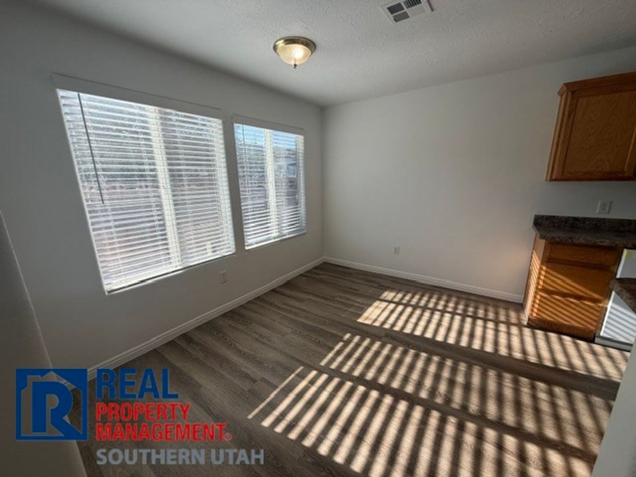 794 N 195 W - Photo 5 of 15