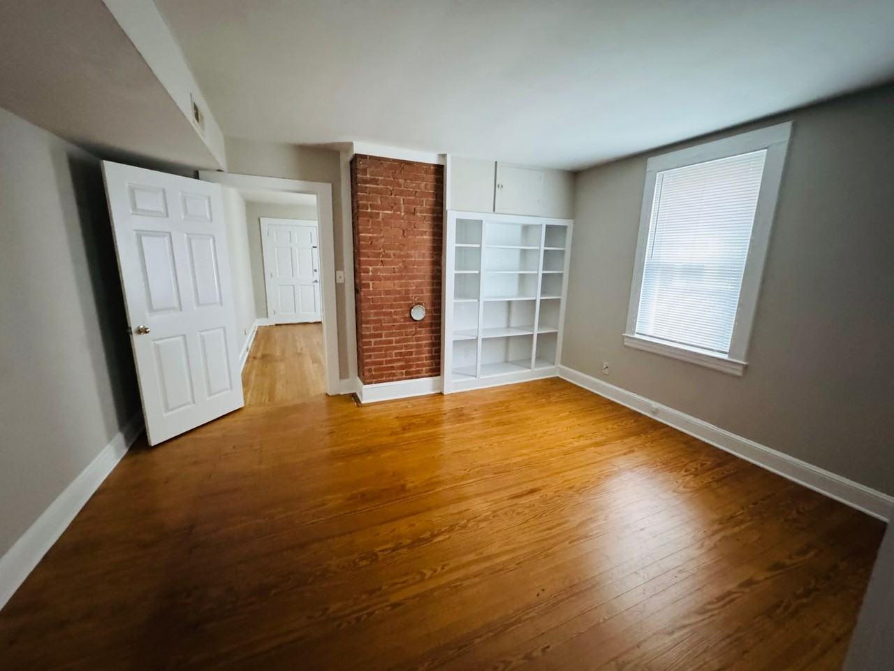 317 West Blvd - Photo 5 of 7