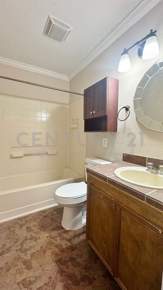 304 Boot Ranch Rd - Photo 4 of 16