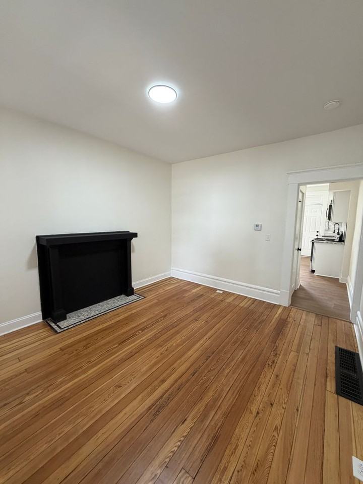 421 Hanford St - Photo 2 of 15