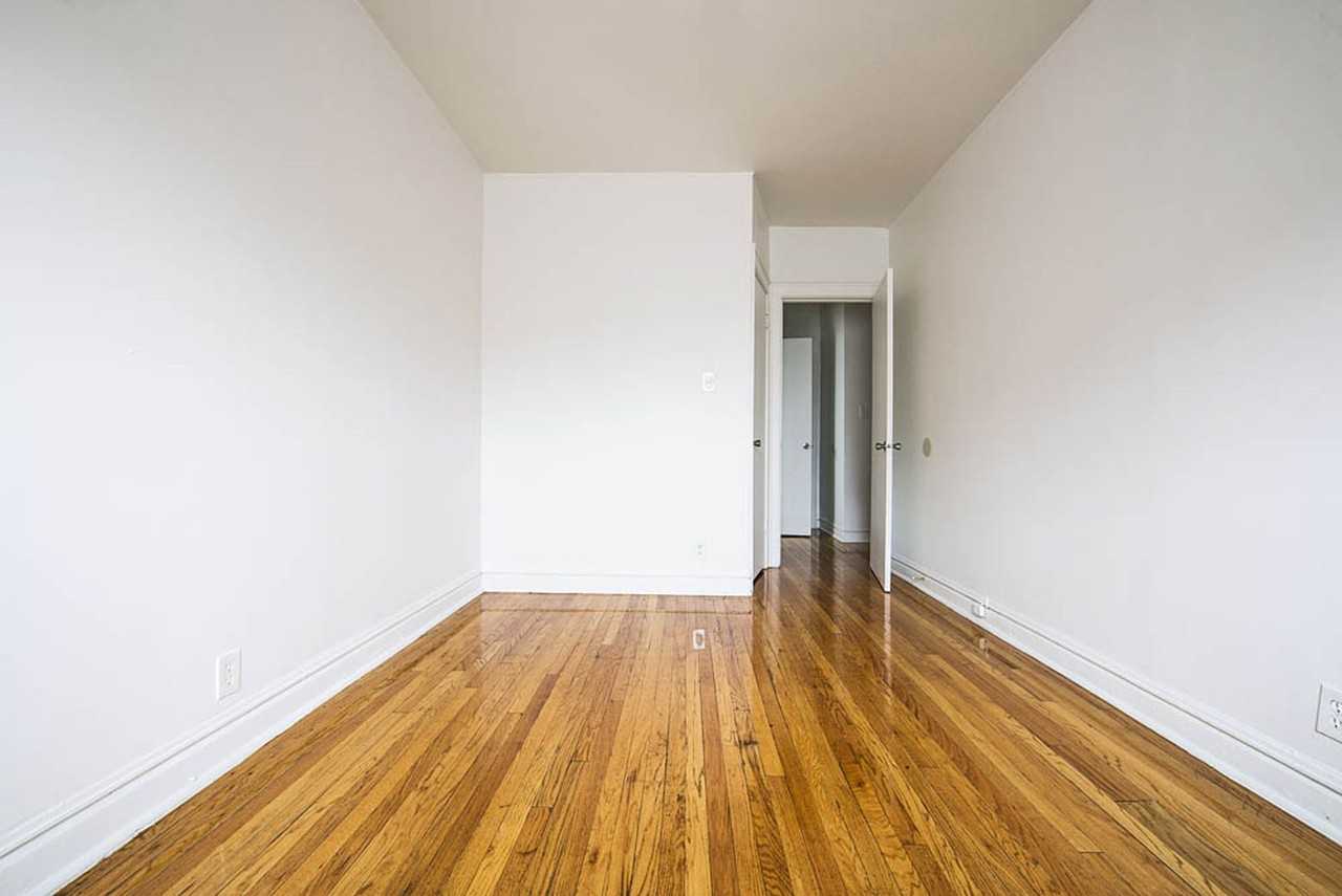 8001 S May - Photo 6 of 25