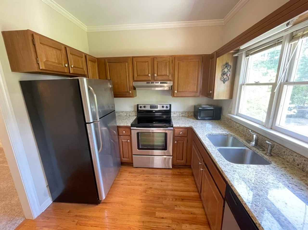 103 New Britain Ct - Photo 3 of 15