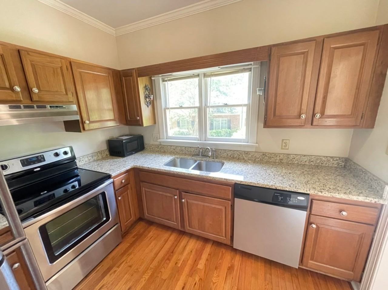 103 New Britain Ct - Photo 4 of 15