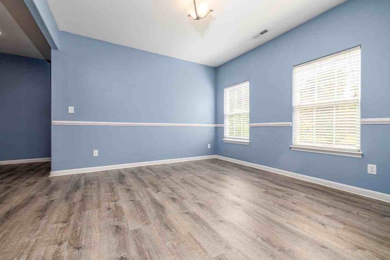 7713 Cortlandt Pl - Photo 7 of 41