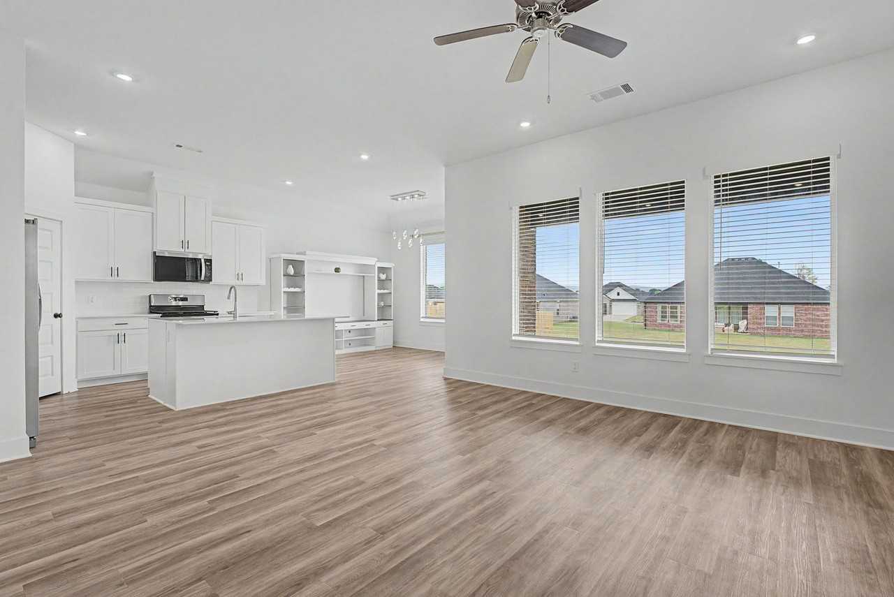 407 W Taverner Xing - Photo 4 of 24