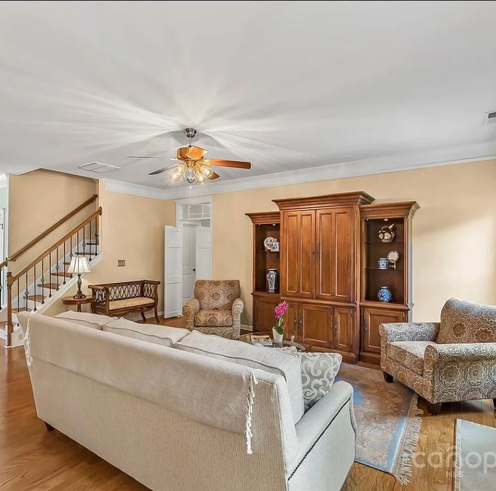 117 E Heart Pine Ln - Photo 3 of 26
