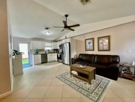 5216 Ne 20th Ave - Photo 1 of 1