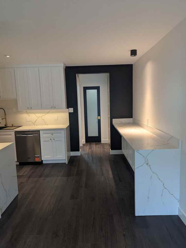 Maison De Bagley LLC - Photo 5 of 39