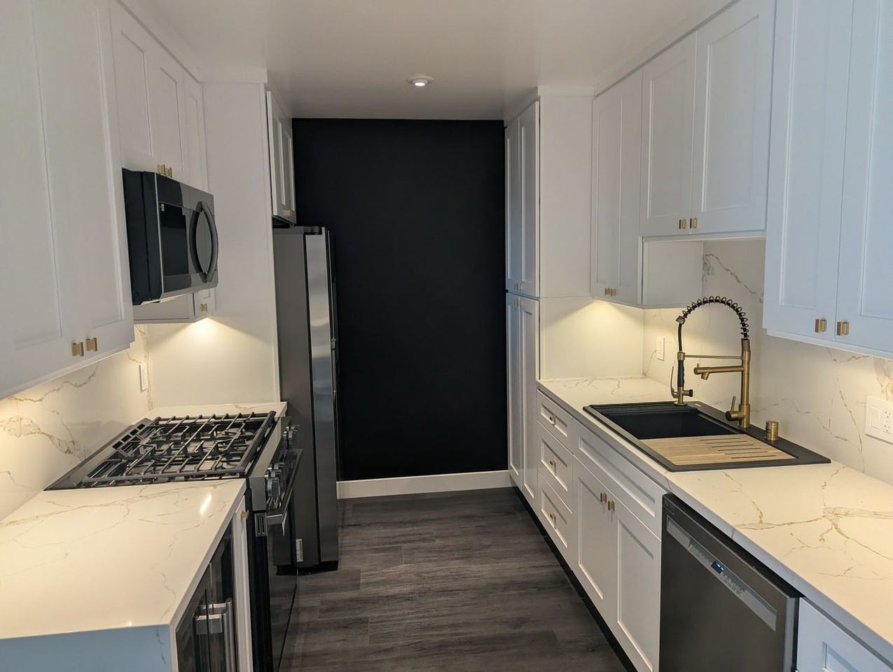 Maison De Bagley LLC - Photo 7 of 39