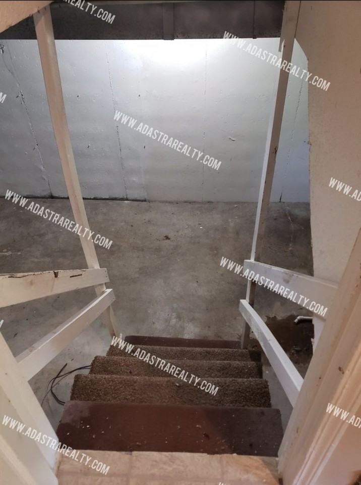 120 S Julia St - Photo 3 of 22