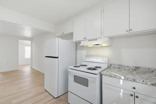 1824 Grayson - Photo 1 of 1
