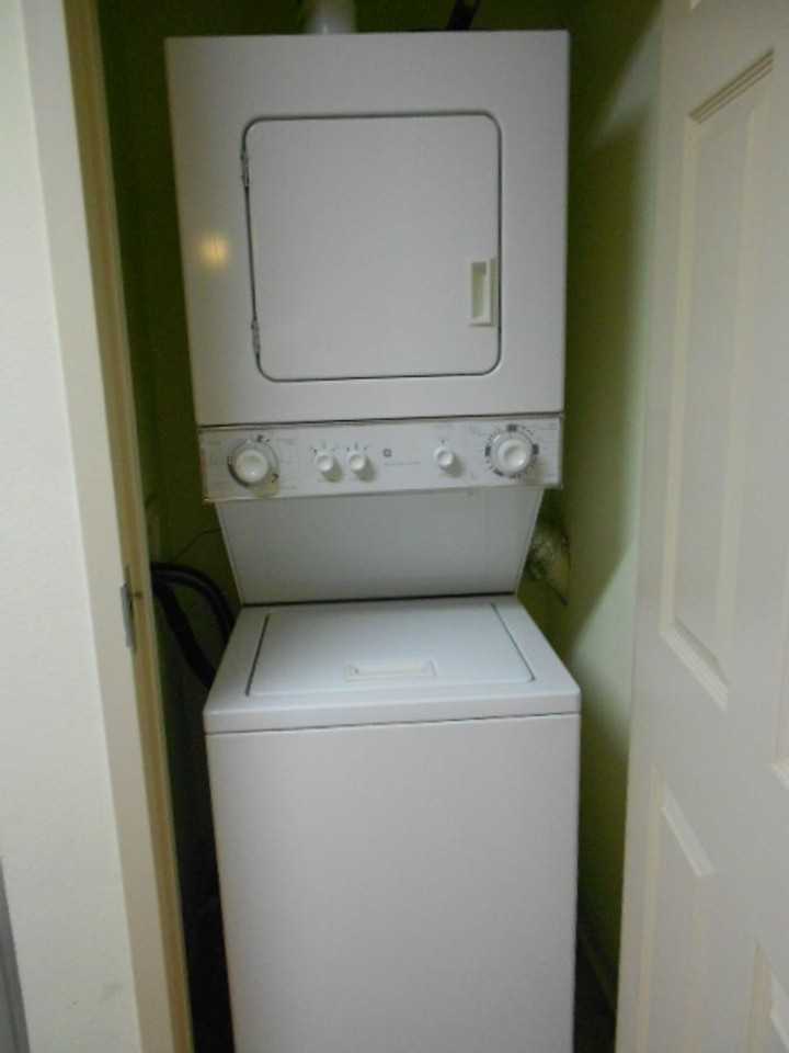 1609 W Pensacola St - Photo 6 of 8