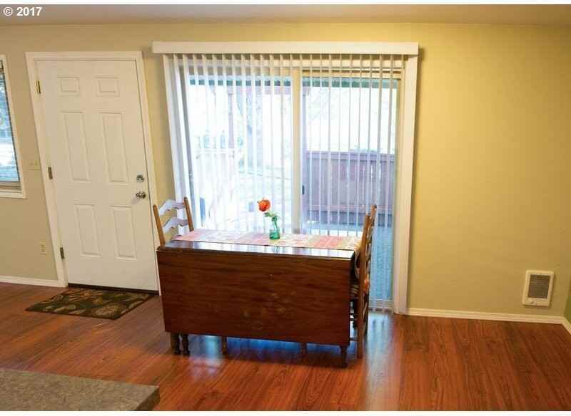 10845 Sw 121st Ave - Photo 6 of 18