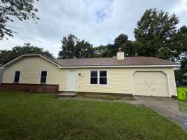 featured image of 327 Mccotter Blvd