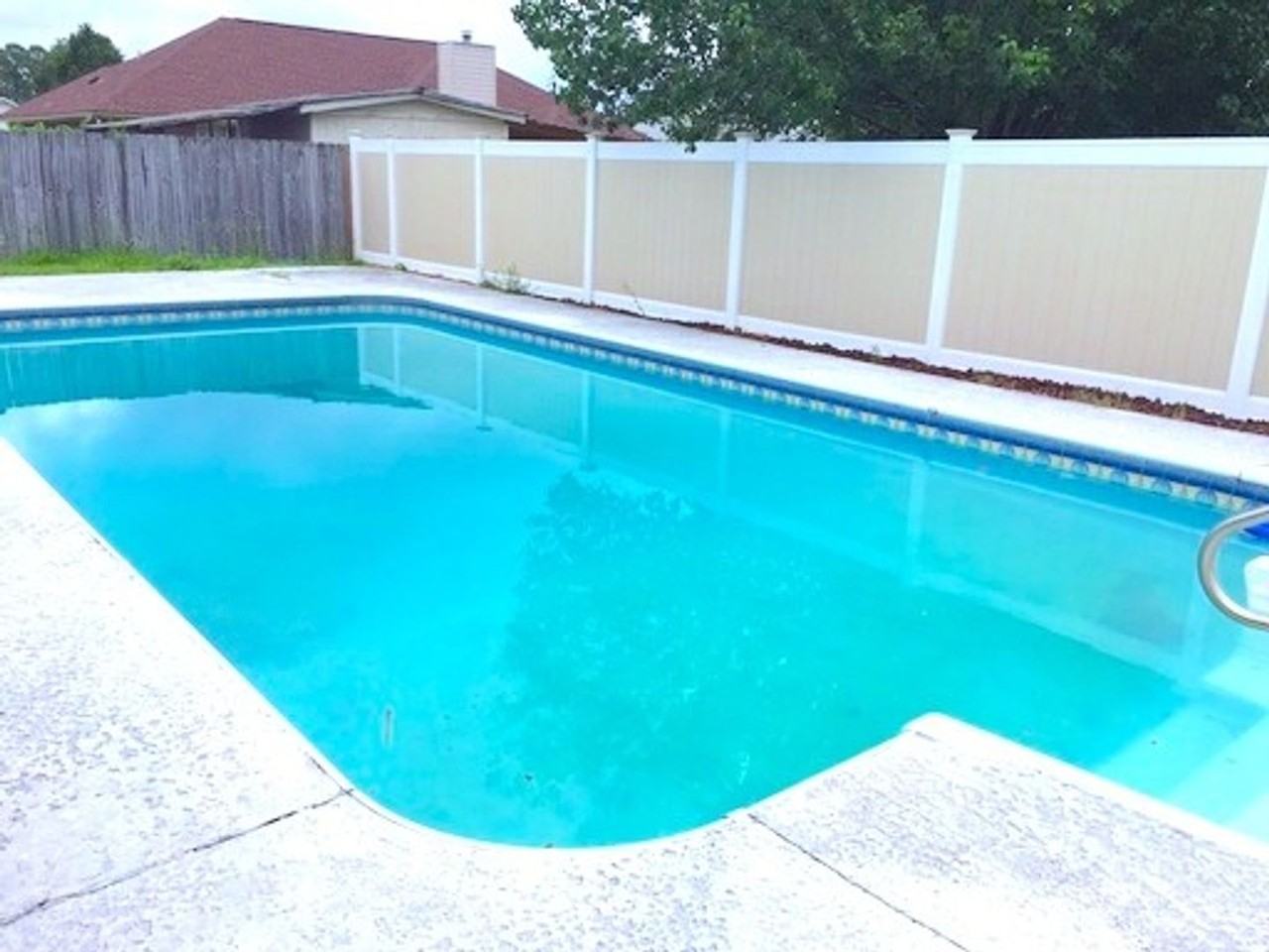 1835 Lawnwoods Dr - Photo 2 of 26