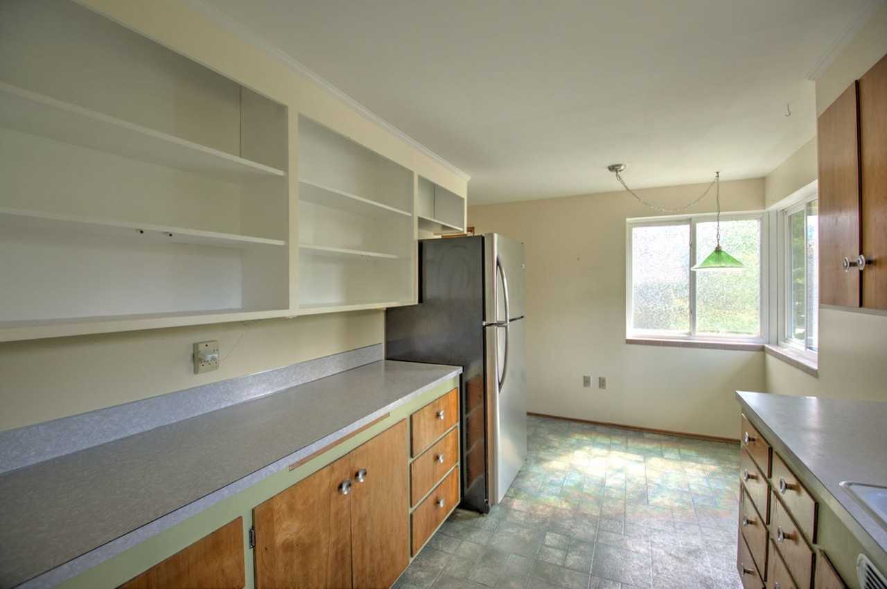 1636 Conger Ave Nw - Photo 7 of 23