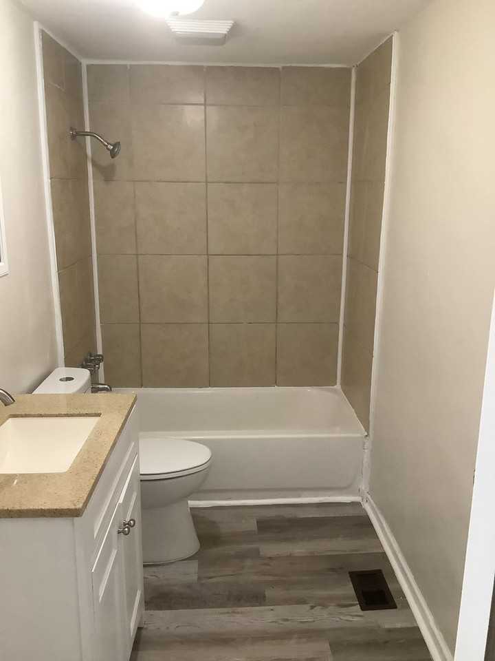 2720 Vermont Ave - Photo 3 of 5