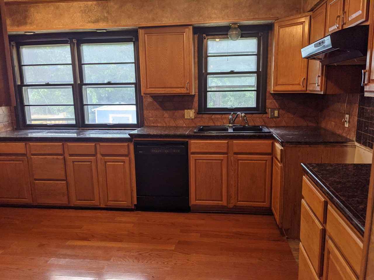 11800 E 78th Pl - Photo 7 of 24