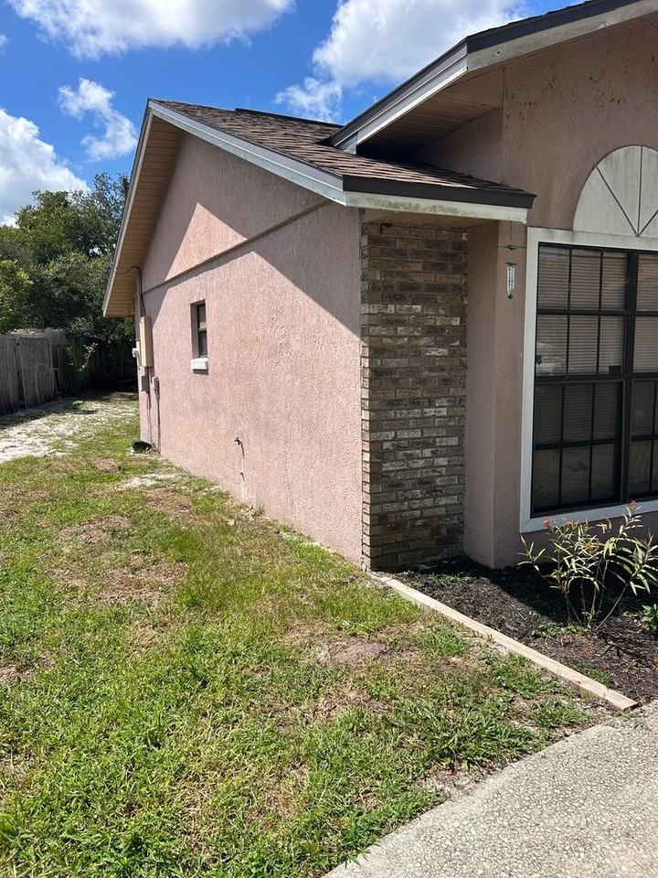 1820 Corolla Ct - Photo 3 of 26