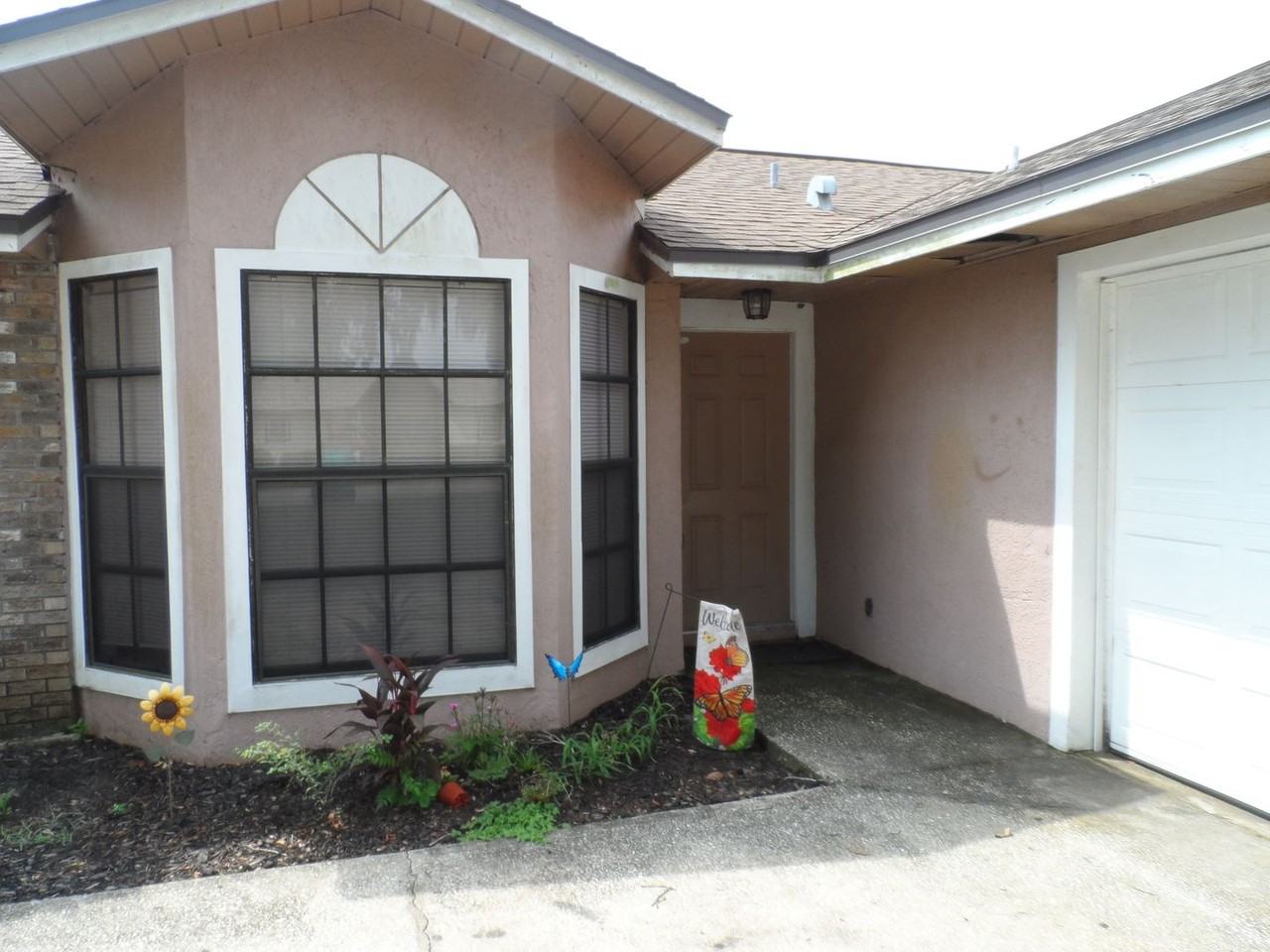 1820 Corolla Ct - Photo 5 of 26