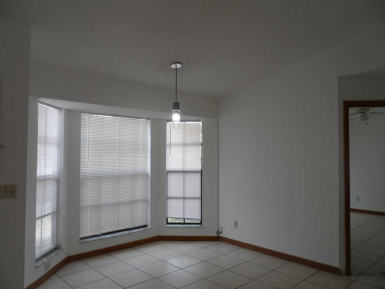 1820 Corolla Ct - Photo 7 of 26