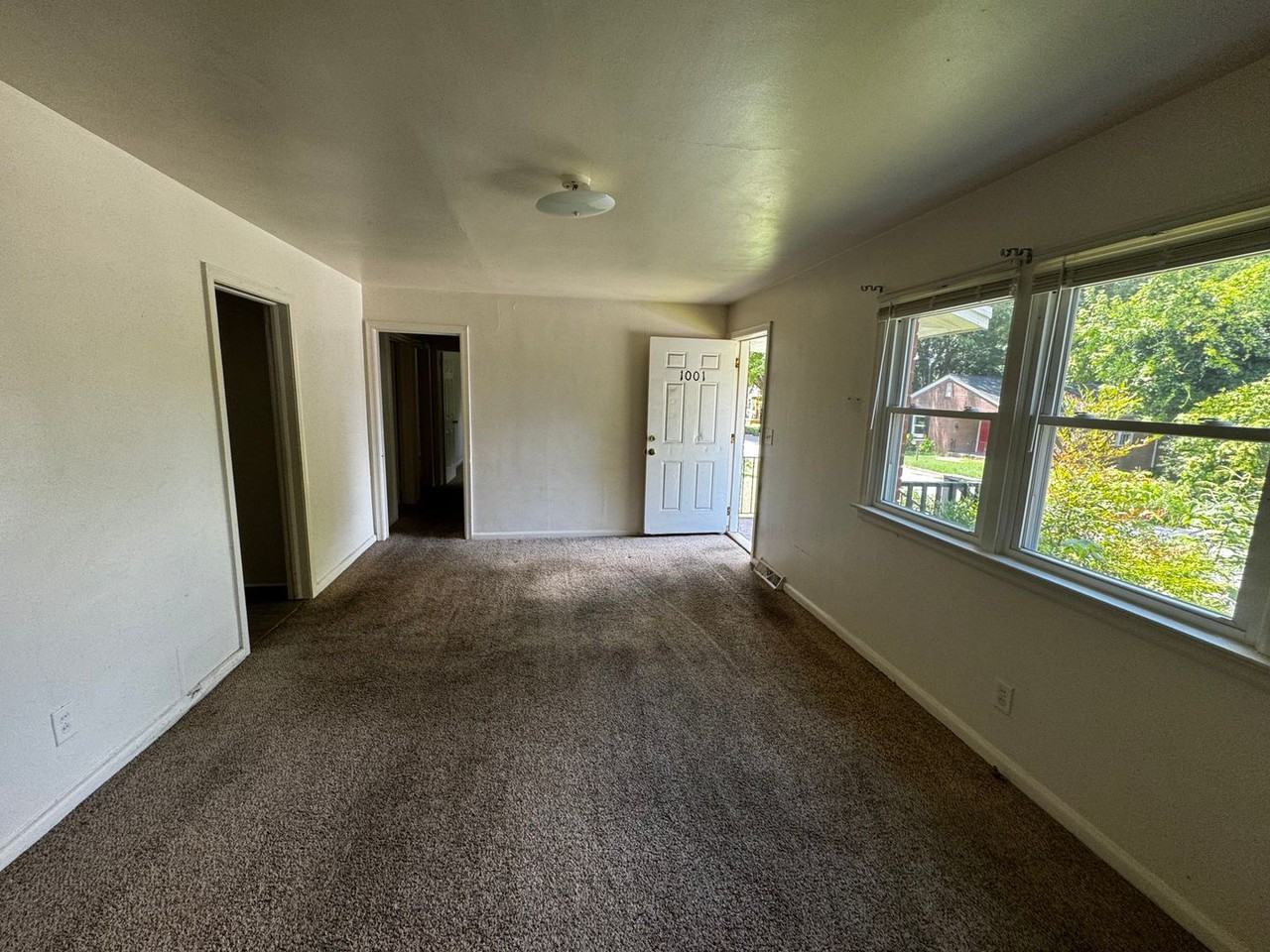 1001 Wilmouth St - Photo 7 of 26