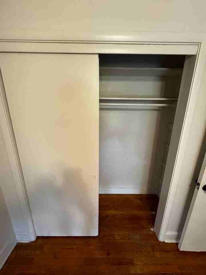 416 Stroud Rd - Photo 6 of 25