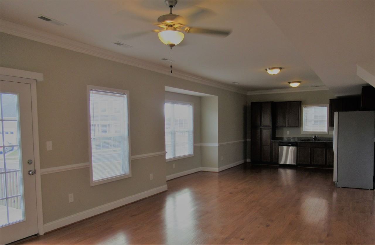 220 Roudabush Dr Nw - Photo 2 of 30