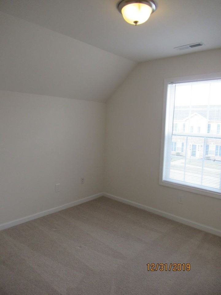 220 Roudabush Dr Nw - Photo 4 of 30