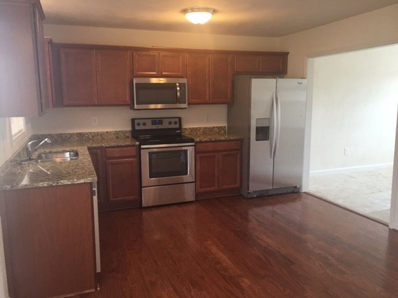 1475 Kensington Way - Photo 5 of 10