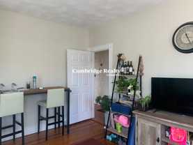 69 Newton St #2L - Photo 1 of 1