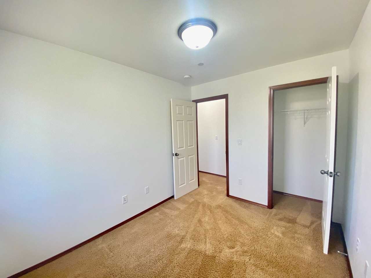 21345 11th Dr Se - Photo 7 of 16