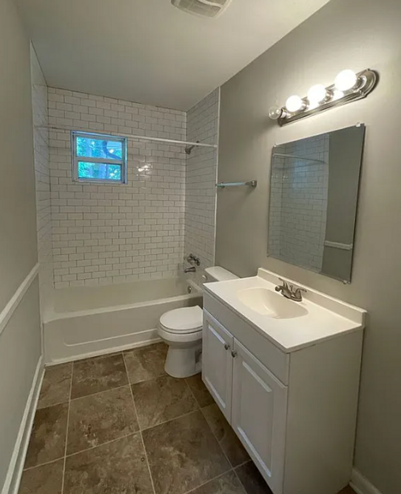 4201 Rutgers Ave - Photo 6 of 7