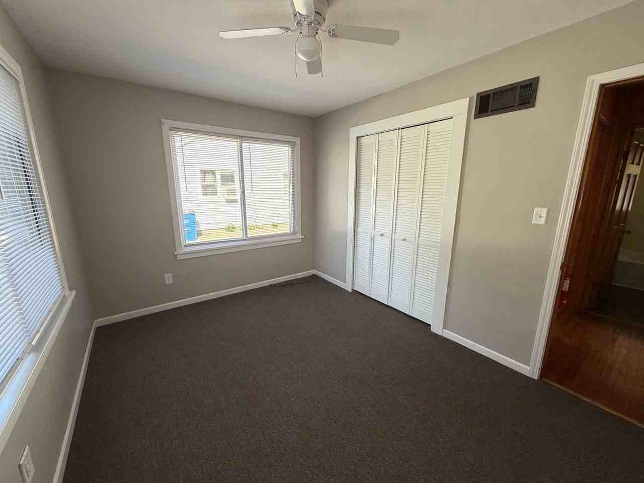 310 Pasadena Blvd - Photo 6 of 11