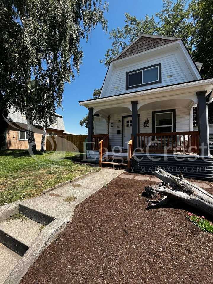 307 S Roosevelt St - Photo 2 of 27