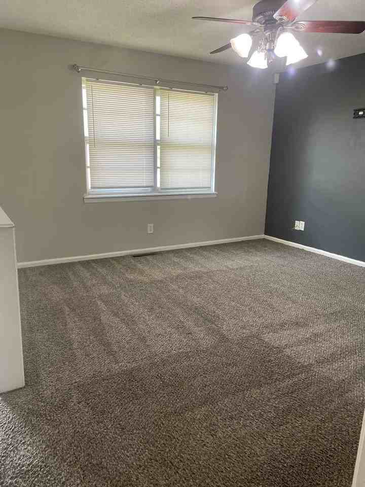 5409 E 100th St - Photo 2 of 12