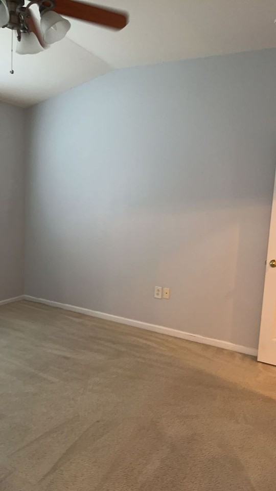160 Chenoa Dr #B - Photo 6 of 15