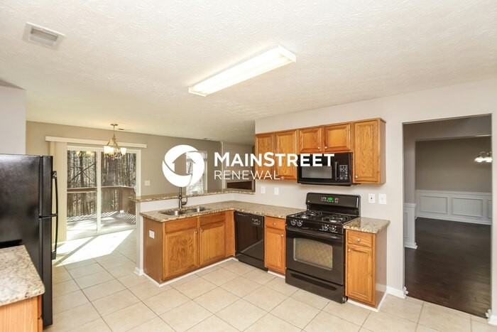 1631 Sparrow Wood Ln Sw - Photo 7 of 17