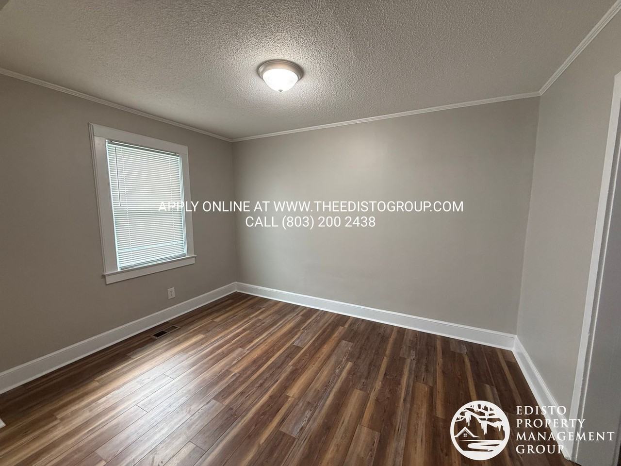 594 Dantzler St - Photo 3 of 10