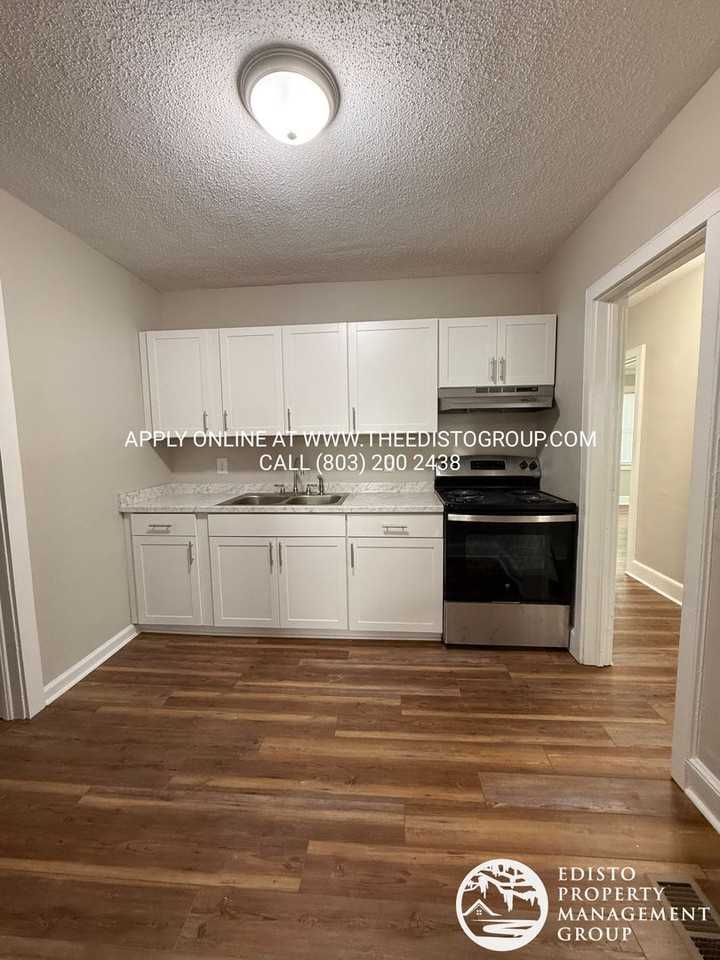 594 Dantzler St - Photo 7 of 10