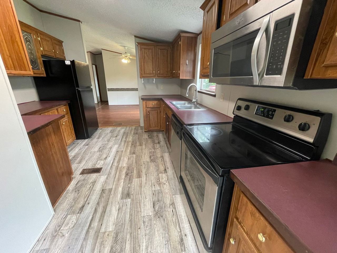11642 Se 50th Avenue Rd - Photo 3 of 18