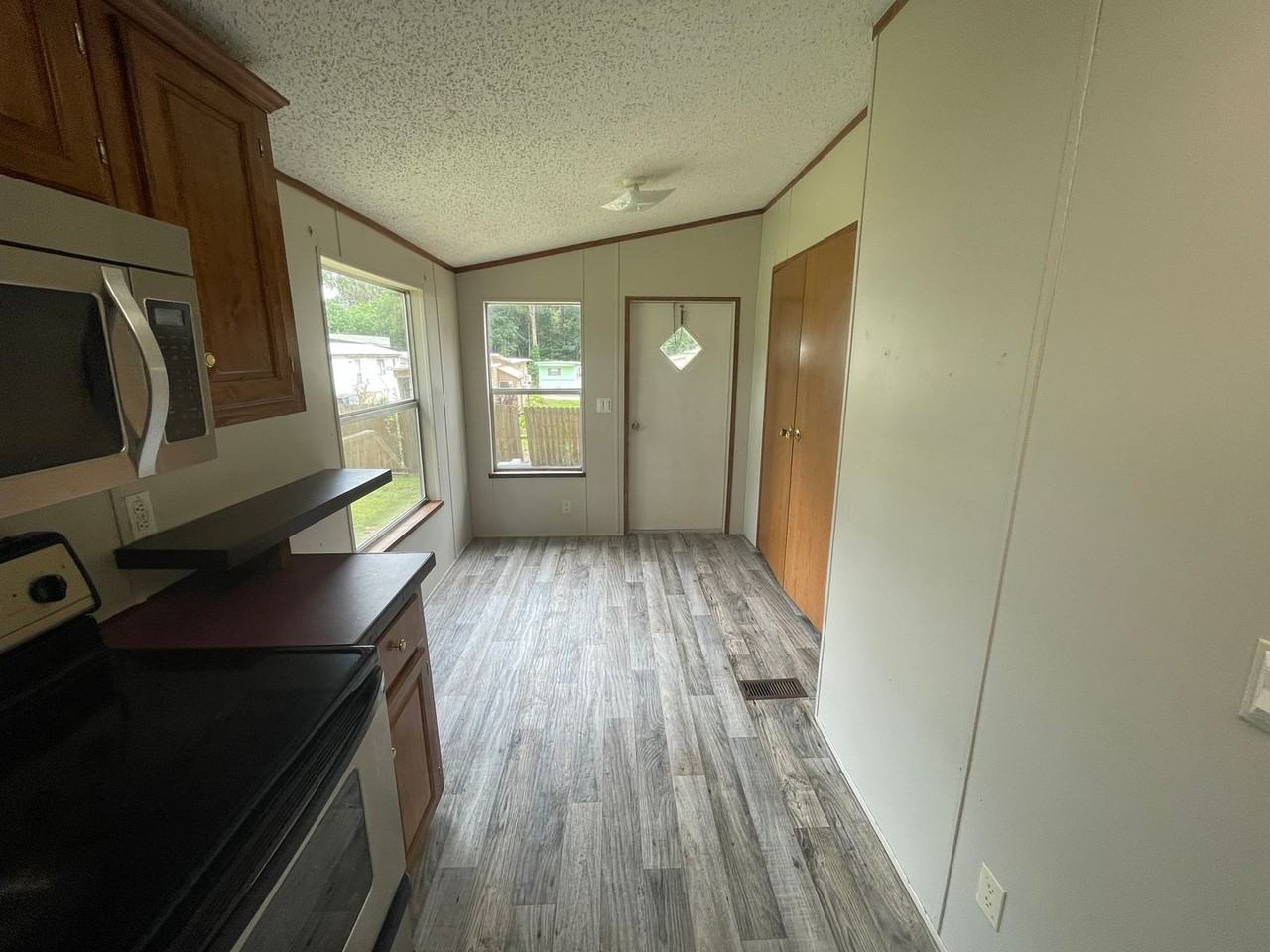 11642 Se 50th Avenue Rd - Photo 7 of 18