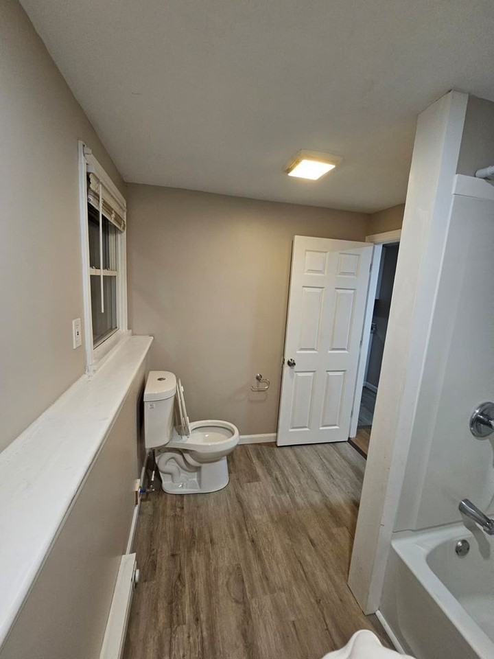 29 Tracy Ave - Photo 7 of 14