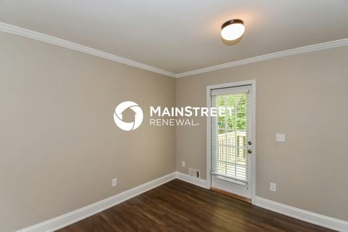 308 Westwood Ct - Photo 7 of 18