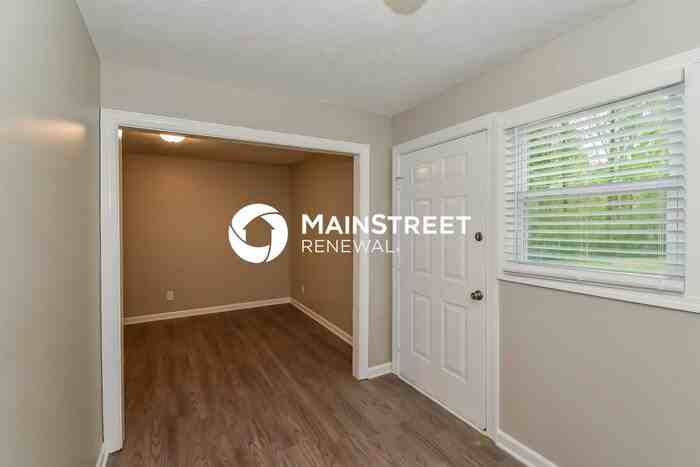 308 Westwood Ct - Photo 7 of 18