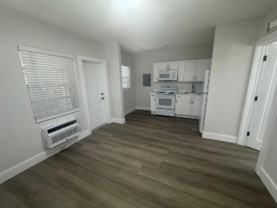 F3 - 140 SW 21 Ave - Photo 1 of 1